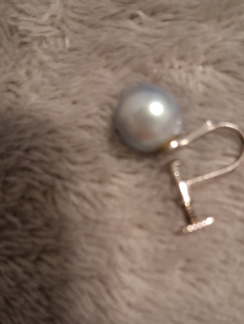 Earrings - Picture 2 of 5